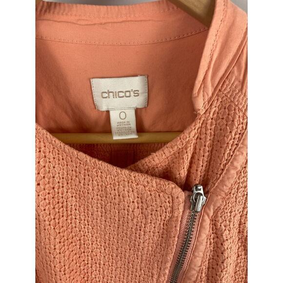 Chicos Asymmetrical Zip textured jacket - Picture 2 of 4